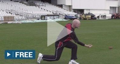 Pickup and throw underarm