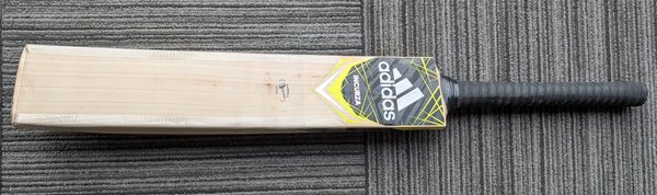 Adidas Incurza Senior Bat - English Willow SH