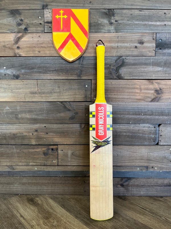 Gray-Nicholls Powerbow Inferno - Size 4