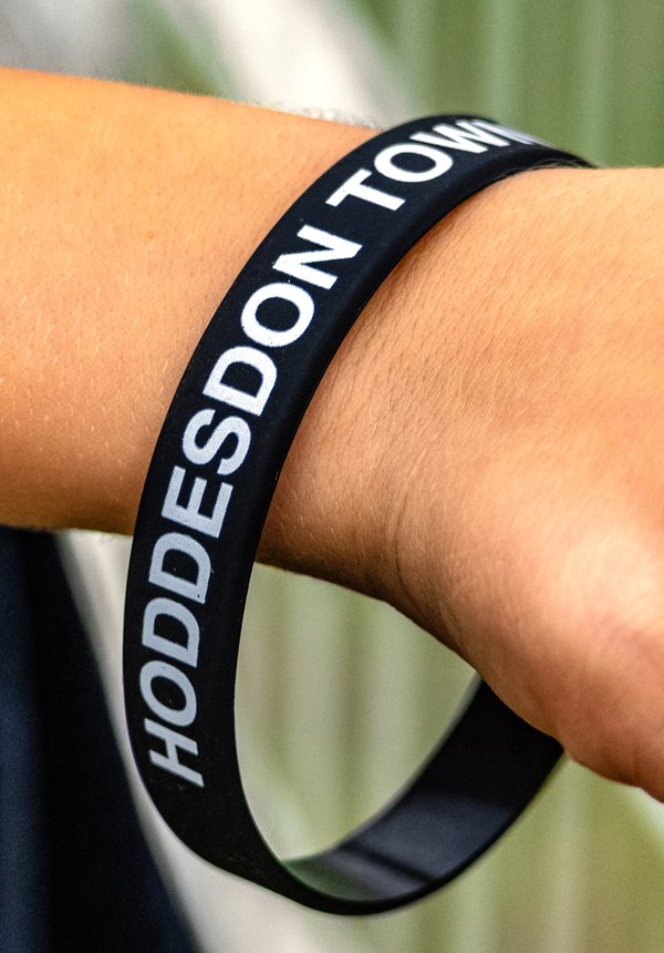 Hoddesdon Town Wrist Band