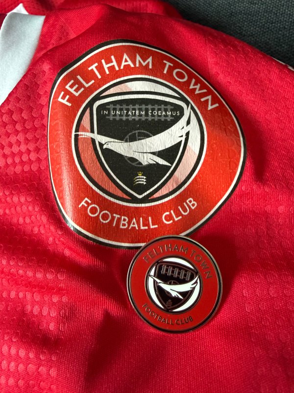 Limited Edition Club Pin Badge (1 of 59)