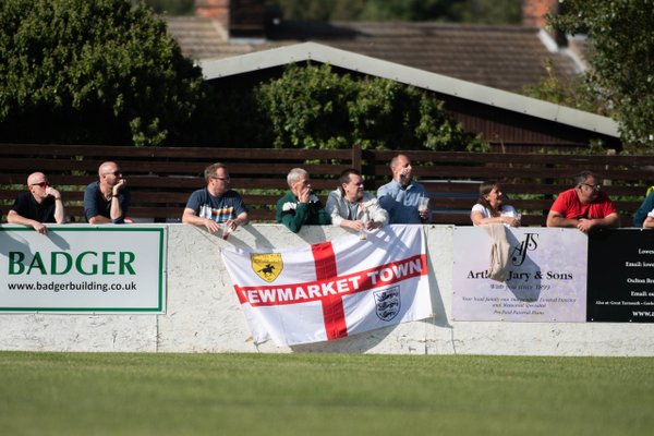 Heacham  FC Bus