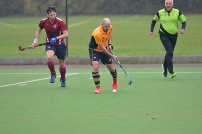 Henley start the year with three points