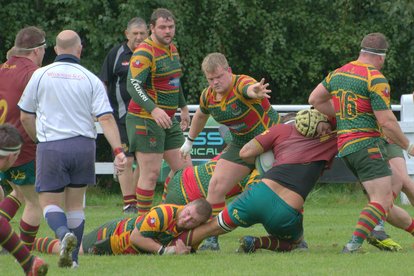 Heath RUFC 32 - 5 Selby RUFC