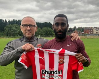 Experienced defender signs! Welcome LATHANIEL ROWE-TURNER!