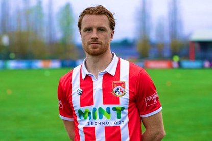 Midfield man TOM EDGE joins the Glassboys!