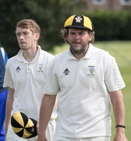 1s Stay top with Mark Houbdinley escape act