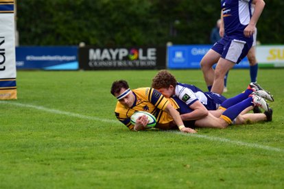 Bangor win thriller against Portadown