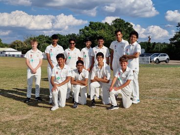 Mill Hill Village U15b's game