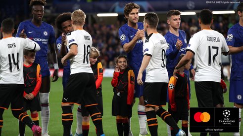 Win your child a priceless mascot experience with Mastercard.