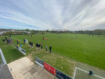 U5s enjoy the warmer weather