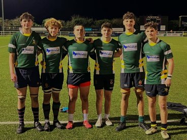 Fullers give Kent "6 of the best"!