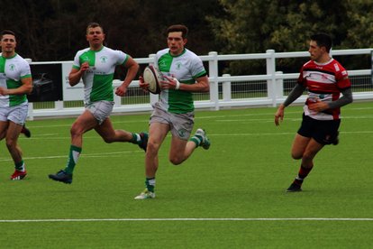 Farnham to provide the opposition in promotion play-off