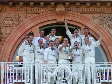 2004 Lords Reunion - Social