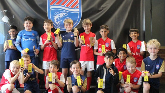 U8 Blues/Reds/Whites