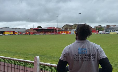 New sponsor, Aqua Blast, cleans up