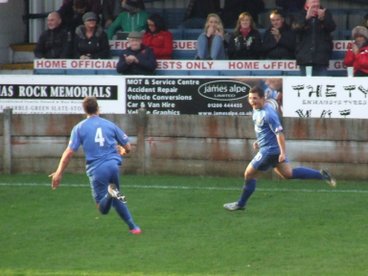 Clitheroe 2 Salford City 1