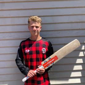 Horton Sign Kiwi Batsman Hill