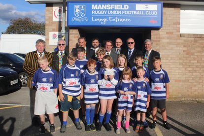 Nomad Rugby Lodge visit Mansfield Rugby Club