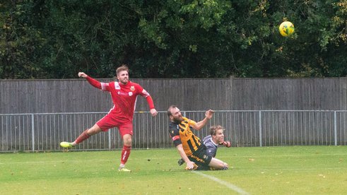 Late Goal Denies Oystermen