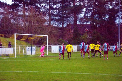 Westfield 3-2 Badshot Lea