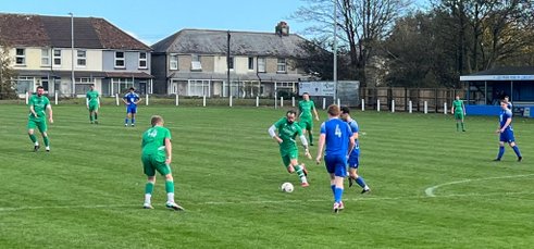 SAINTS LEAVE IT LATE TO TAKE ALL THE POINTS.