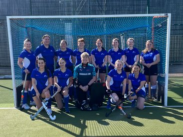 Ladies 3s A v Old Williamsonians