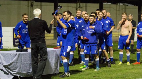 Sunday Firsts Win Tilehurst Charity Cup