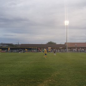 Canvey Island 0-7 Southend United