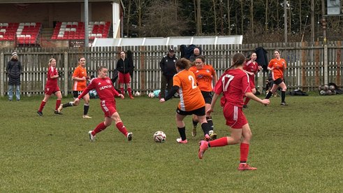 Gusty And Gutsy as Ely bag 3 more points in Promotion Race.