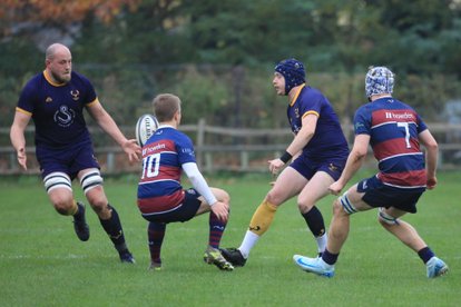 Bonus point win for Teddington