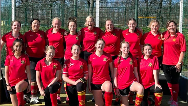 Ladies 1s