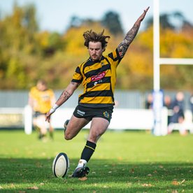 Redruth unable to handle masterful Hornets