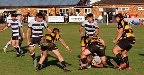 Hornets hold off late Luctonians fightback to claim famous victory