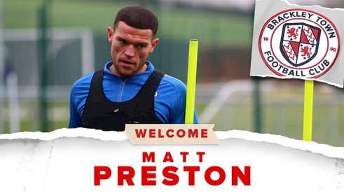 Defender Preston signs on loan