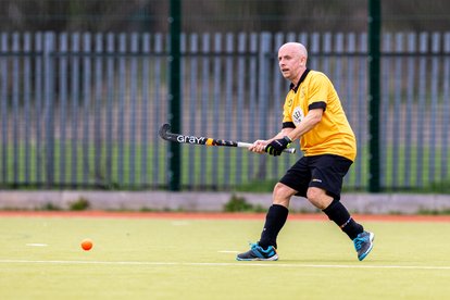 Fours End First Half on a High