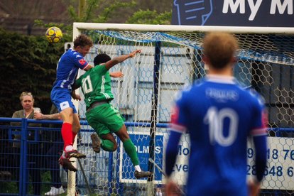 Blues end season with defeat as Waders grab themselves victory