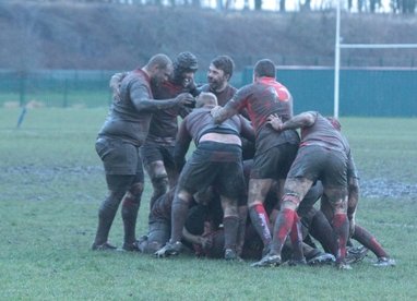 Dogged Bolton Side Battle to the End