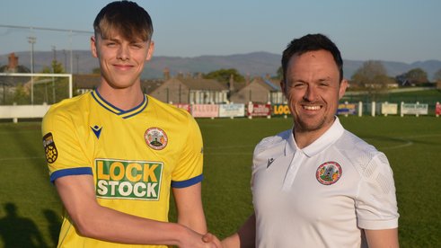 SQUAD NEWS | Alfie Vaughan Extends Stay