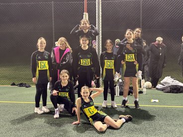 Diamonds Gold Narrowly Miss Out in a Close Battle Against Cardinal Oaks