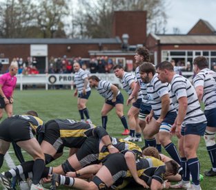 Otley outlast Hoppers in a windy thriller