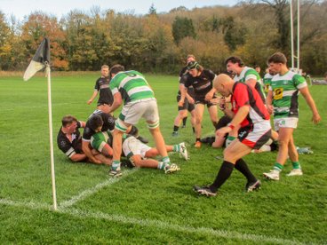 1st XV lose out away to Sherborne