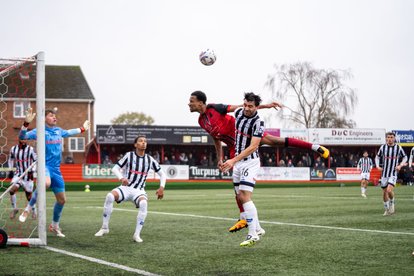 Dale take the points to go top