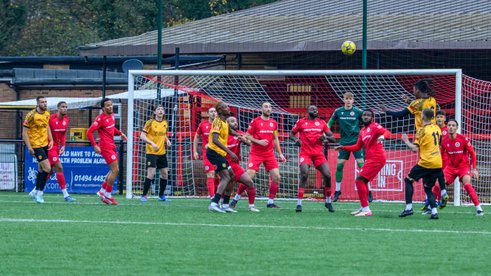 BEACONSFIELD TOWN 1-2 STOTFOLD