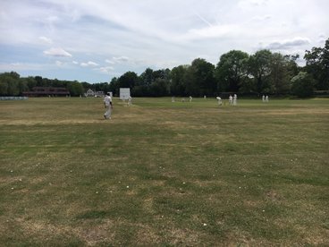 4ths win again to maintain promotion push