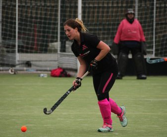 1s move one step closer with win over Wapping