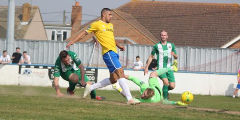 Canvey Island 4-0 Basildon United