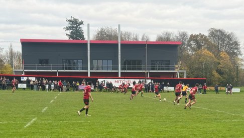 Heath win Sussex derby