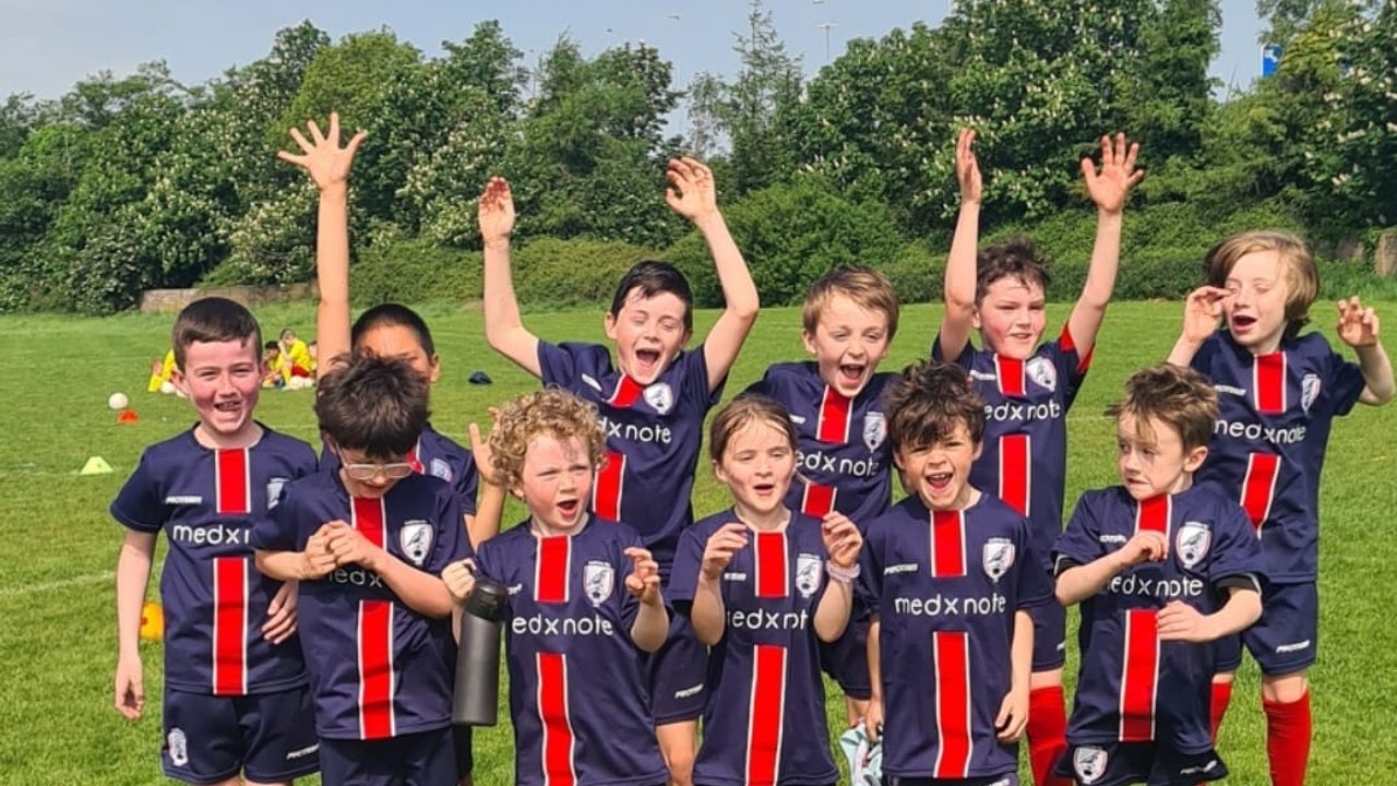 Larkview FC U9 Yellow (2016) SAT Larkview FC U9 Yellow (2016) SAT