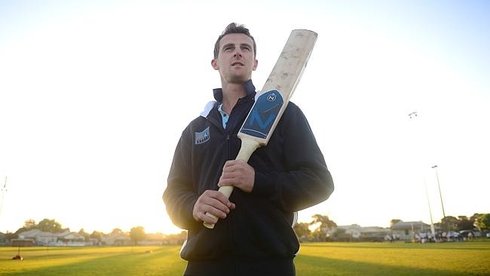 Oliver leads Llamas down under